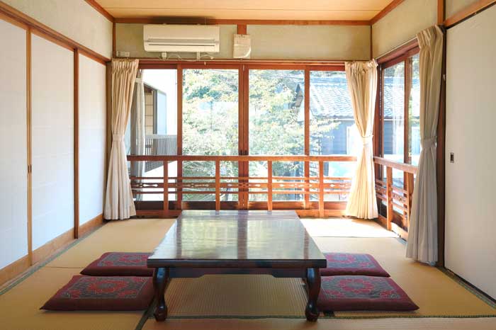 2階小部屋